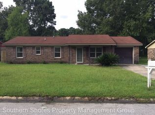 127 Pine Grove Dr, North Charleston, SC 29420