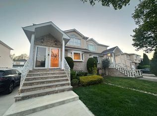 48 Hemlock St #1, Staten Island, NY 10309