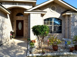 8835 Fenwood St, San Antonio, TX 78250