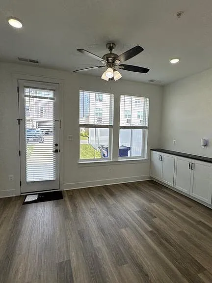 1817 Shookstown Rd #9 — Photo 4