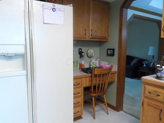 5th image of 11601 Canterbury Ave