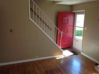 2nd image of 1015 S Gladstone Ave