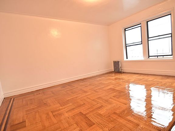 4th image of 3502 Hull Ave APT 6D