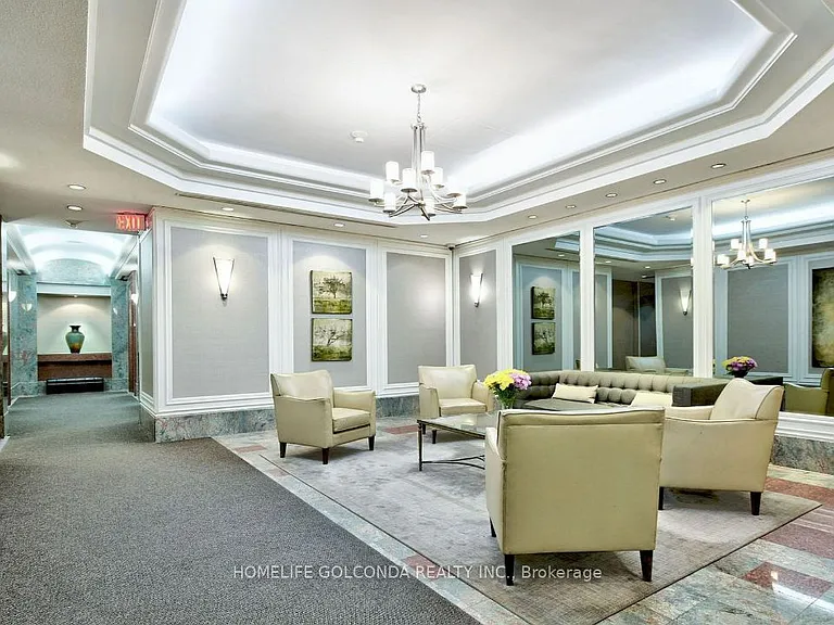 24 Wellesley St W #304 — Photo 8
