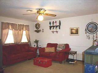 4th image of 303 Linda Ln