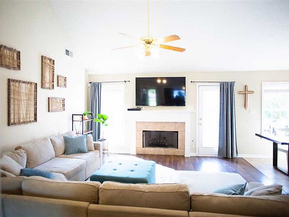 2nd image of 7775 Shadow Elm Ln