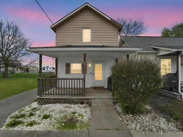 631 Elm Ave, Circleville, OH 43113