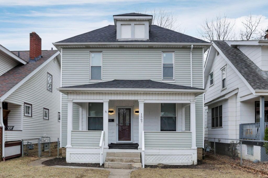 Real estate listing image