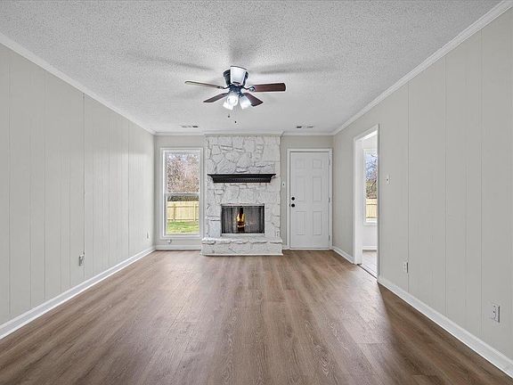 3rd image of 3935 W Christine Gdns