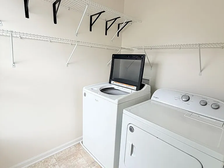 1008 Balto Dr — Photo 29