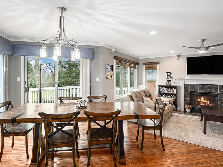 936 Beaver Crossing Ln — Photo 13