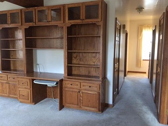Living Room / built in cabinet