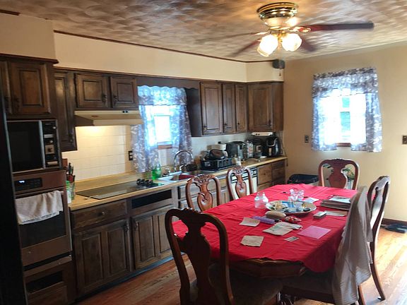 2nd image of 5703 Elaine Dr