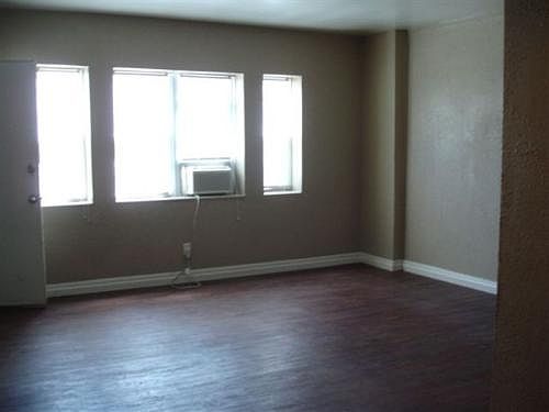 4th image of 4840 Paseo Blvd Unit 4840-1S