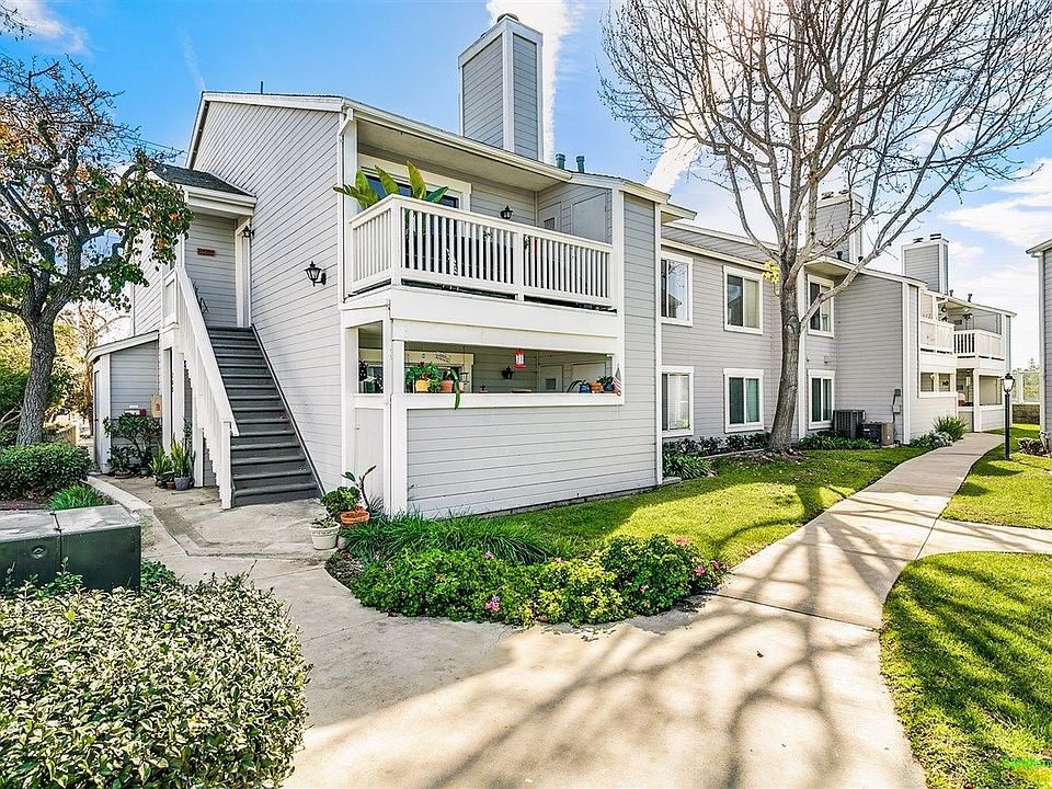 2nd image of 267 Mangano Cir