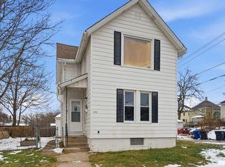 1306 17th St, Moline, IL 61265