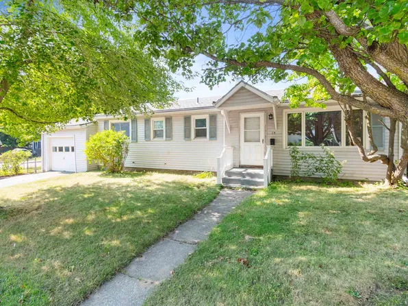 25 Elm Street, Winooski, VT 05404