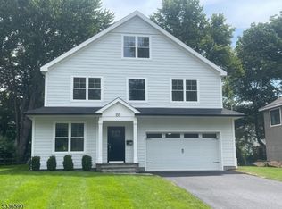 88 Hickson Dr, New Providence, NJ 07974