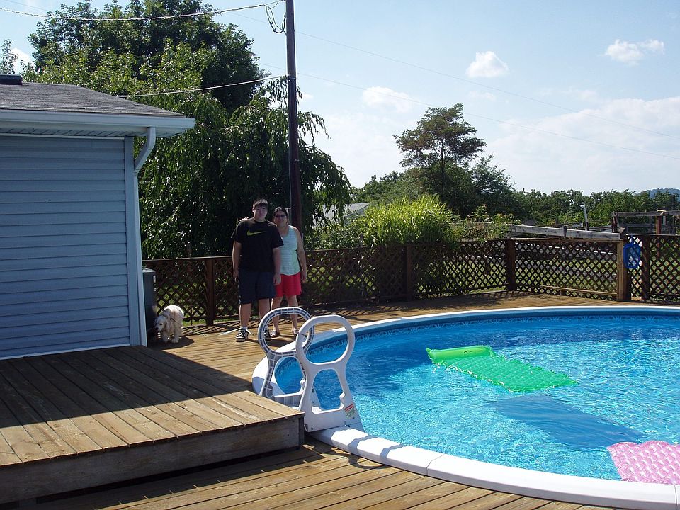 2nd image of 126 Furnace Rd