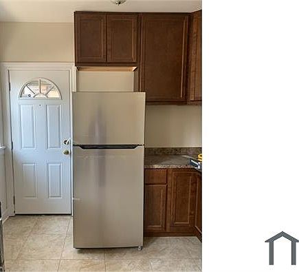 5th image of 6944 S Oglesby Ave