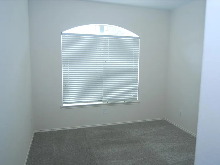 2834 Lockeridge Pines Dr — Photo 16