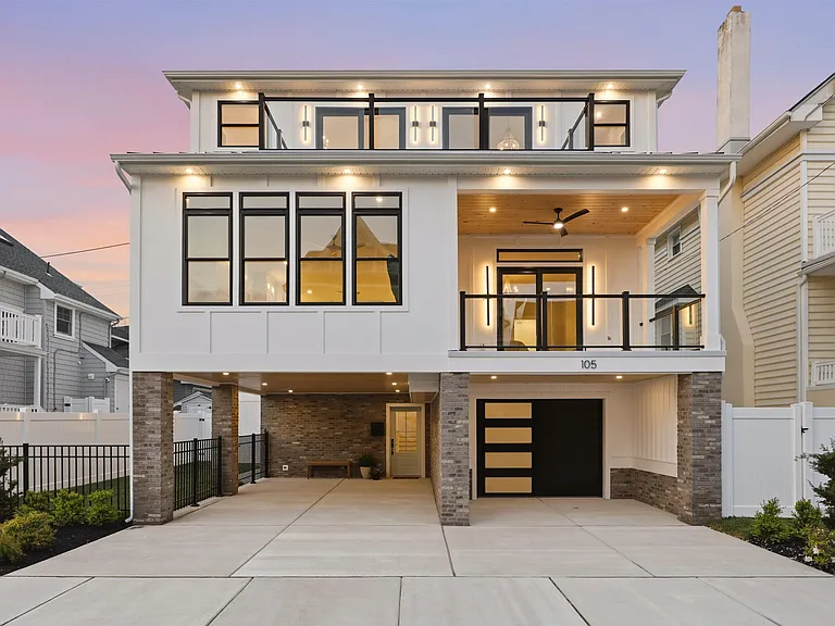 105 S Stratford Ave #BEACHBLOCK JULY AUG — Photo 58