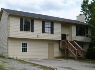 2144 Marshes Glenn Dr, Norcross, GA 30071