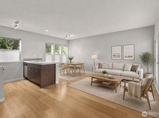Loft42 Condos, Seattle, WA 98136