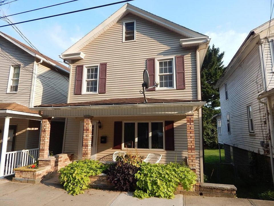 74 Walnut Street, Plymouth