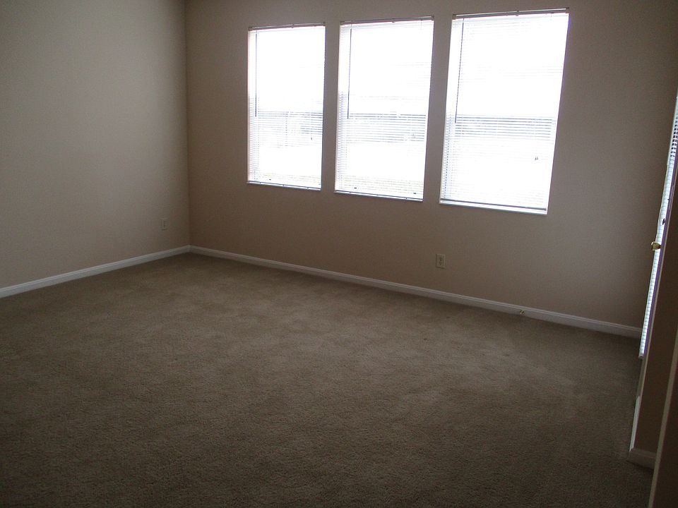 1st image of 2060 Downy Dr APT 093