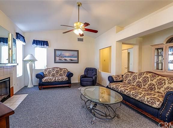 4th image of 40651 Via Amapola