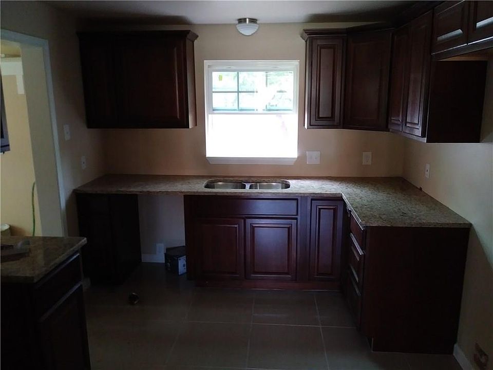 2nd image of 4128 Biglow St