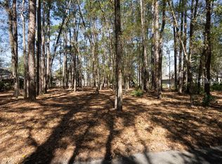 69 Dolphin Head Dr, Hilton Head Island, SC 29926