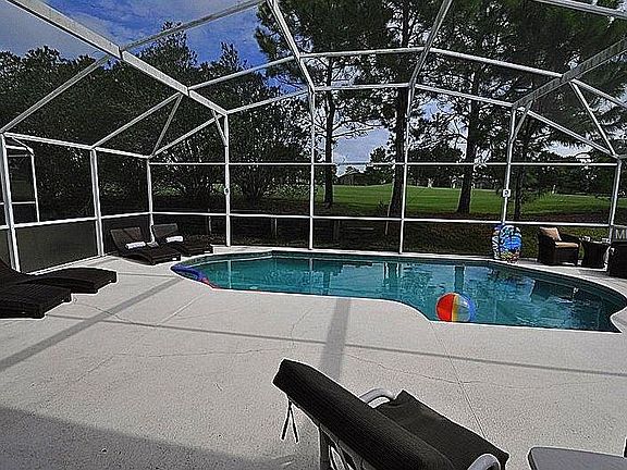 4th image of 1527 Gulf Vue Dr