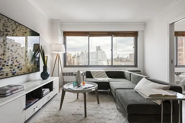 Rented by Vivaldi Real Estate | media 13