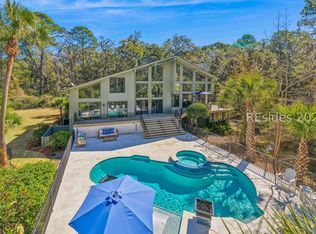 30 Plantation Dr, Hilton Head Island, SC 29928