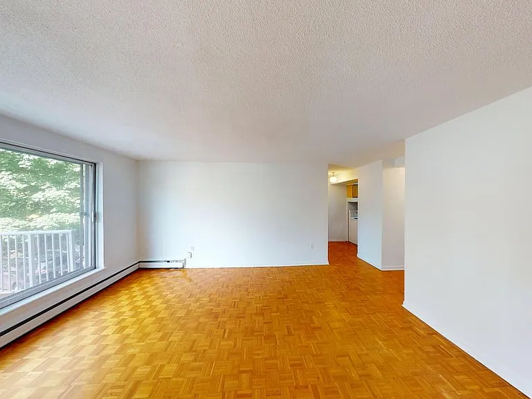 5713 Victoria Rd #507 — Photo 4
