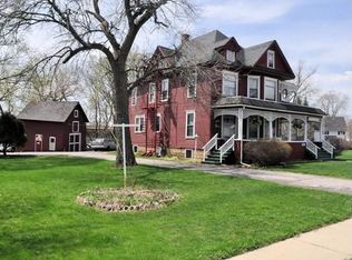 231 E Maple Mundelein, Mundelein, IL