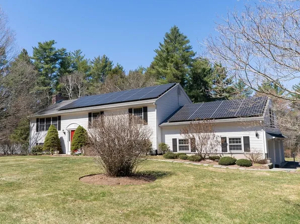 58 Shattuck Rd, Sturbridge, MA 01566