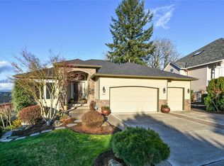 2747 NW 32nd Ave, Camas, WA 98607