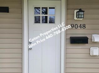 9048 Manorford Dr, Parma Heights, OH 44130