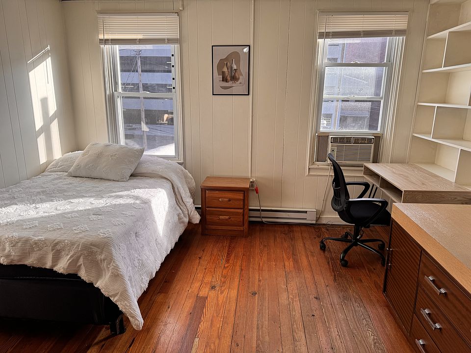 1st image of 2621 Maryland Ave #103