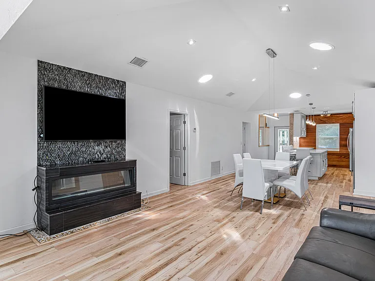 1124 Highland Beach Dr #2 — Photo 12