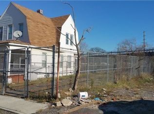 312 Beach 84th St, Rockaway Beach, NY 11693