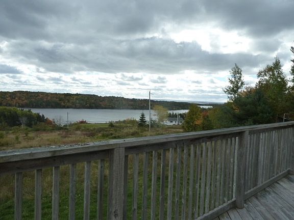 4th image of 2589 Highway 223