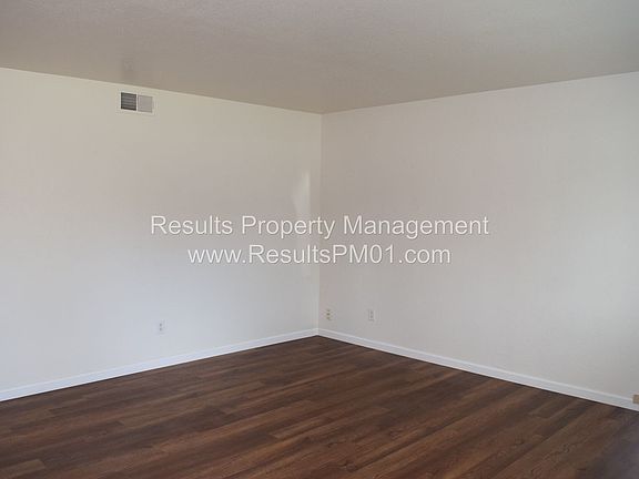 5th image of 6269 Longford Dr APT 1