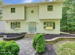 1119 Marshalls Creek Rd, East Stroudsburg, PA 18302