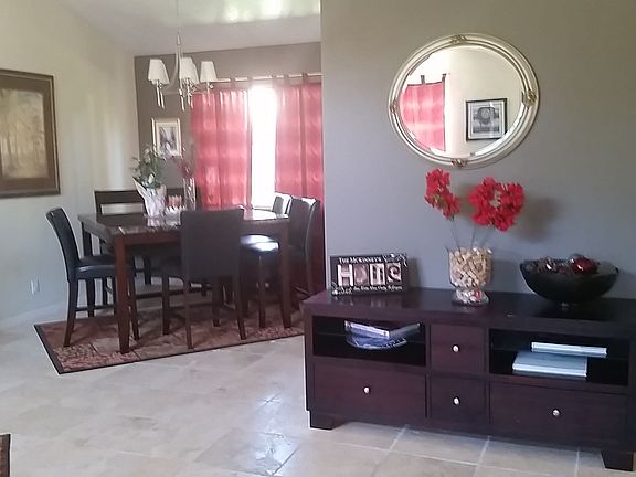 4th image of 1202 Vista Ave
