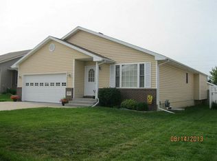 1023 Willow Ave, Seward, NE 68434