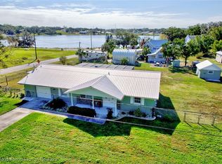 116 E Lagrande St, Avon Park, FL 33825